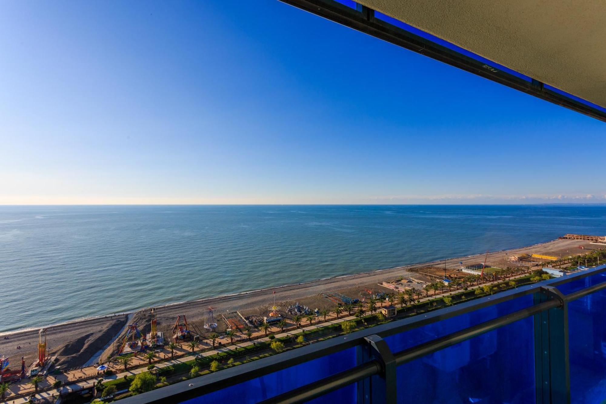 Appartement Seaside Batoumi Extérieur photo